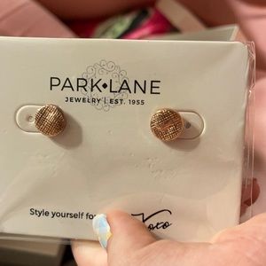 Park Lane Dottie earrings